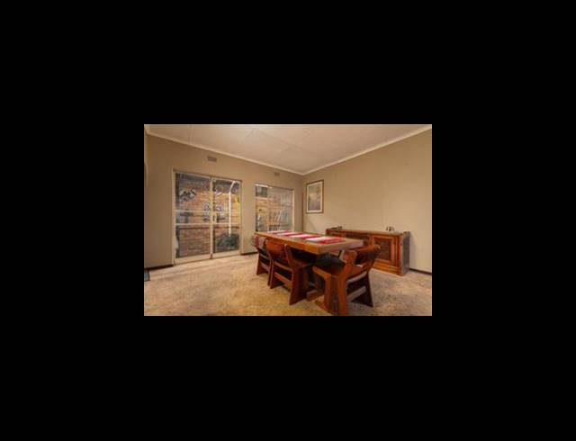 4 BEDROOM HOUSE FOR SALE IN ALBEMARLE EXT 2